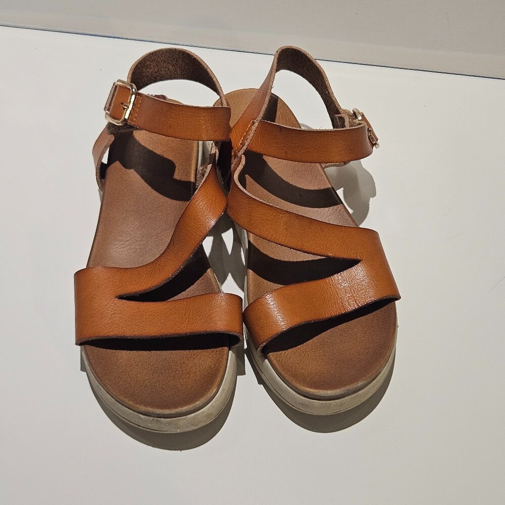 Limelight Girls Shoes Size 1 Marlow Platform Sandal in Cognac Strappy Cute